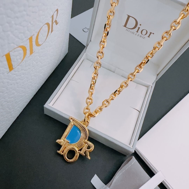 chr1st1an D10r necklaces